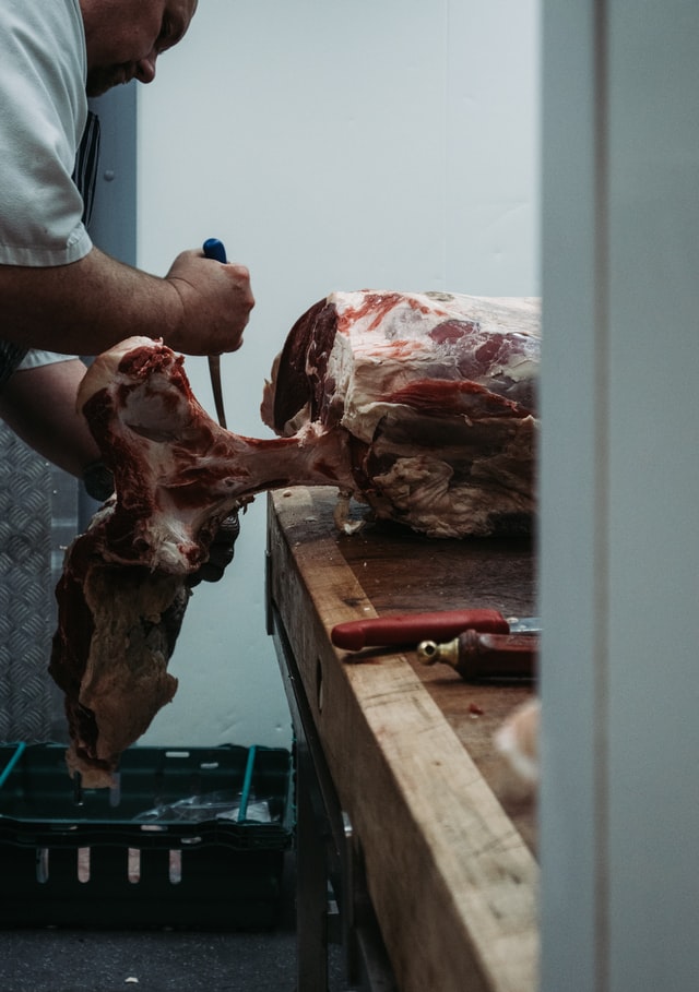 Comment devient-on boucher ou charcutier ?