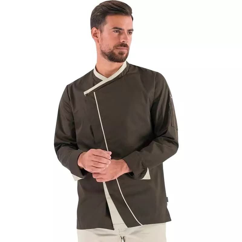 Pourquoi les chefs portent-ils encore une veste croisée ?